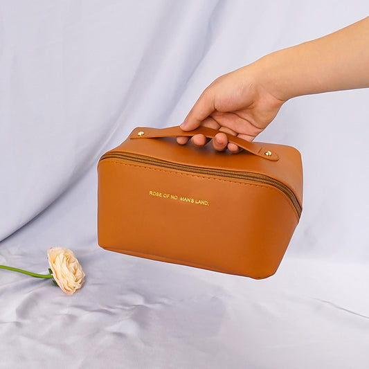 Fashionable Multi-functional High-end Travel Makeup Bag, Large Capacity
